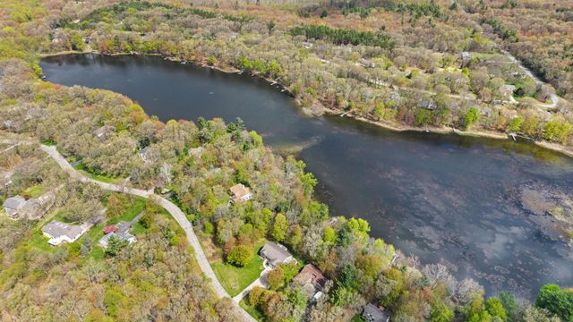 11033 Sandy Oak Trail, Cedar Springs, MI 49319