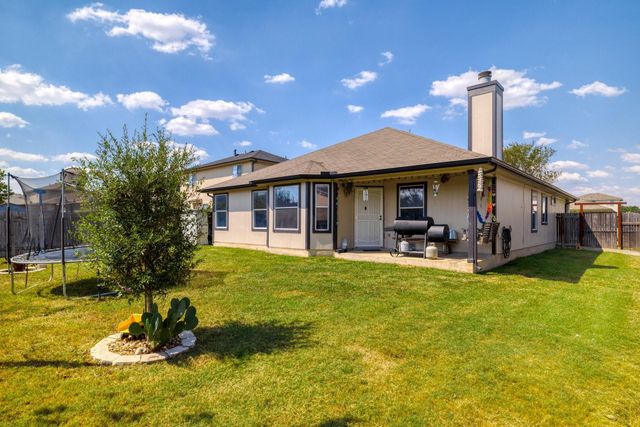 203 Endeavour, Kyle, TX 78640