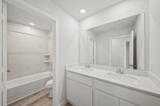 1116 Independence Avenue, Bay City, TX 77414