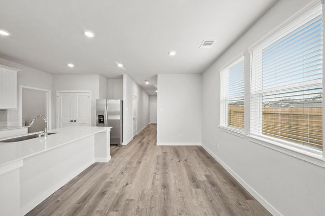 1116 Independence Avenue, Bay City, TX 77414