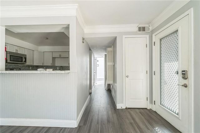 18 Quail Run A, Decatur, GA 30035