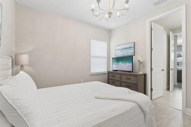 16111 VOLTERRA POINT, Montverde, FL 34756