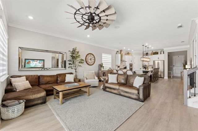 16111 VOLTERRA POINT, Montverde, FL 34756