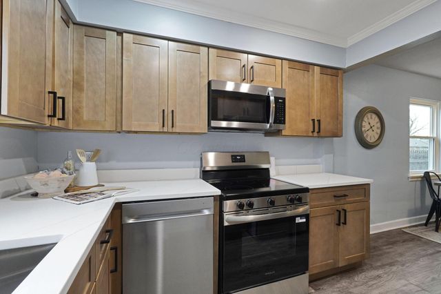 227 S Hague Avenue, Columbus, OH 43204