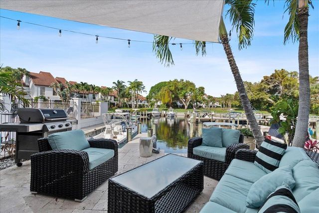 2359 TREASURE ISLE Drive 31, Palm Beach Gardens, FL 33410