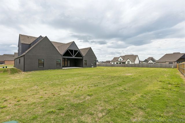 16516 S 1st East Court, Glenpool, OK 74033