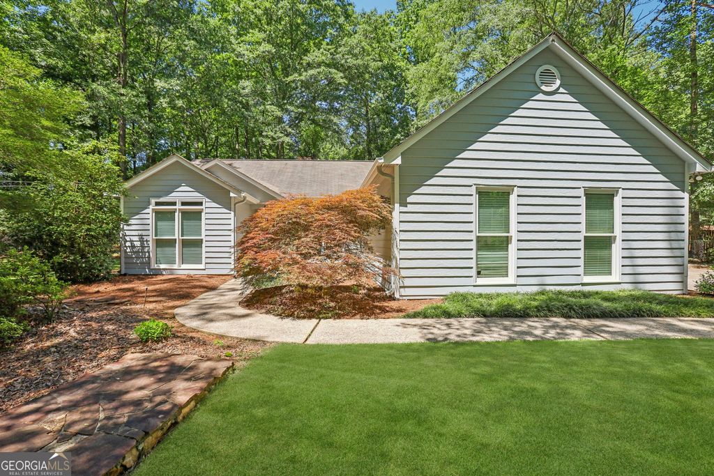 34 Dogwood Lane, Newnan, GA 30263