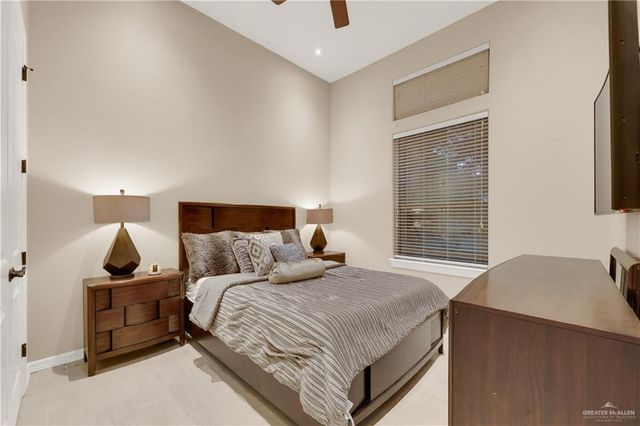 1815 El Mileno Drive, Palmhurst, TX 78573