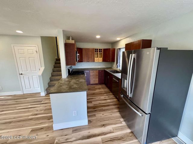 2661 N Cottonwood Loop, Wasilla, AK 99654