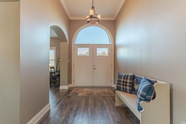 9954 Ella Circle, Newburgh, IN 47630