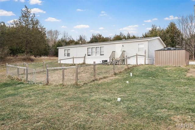 184 Finney Lake Drive, Robertsville, MO 63072