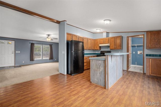 184 Finney Lake Drive, Robertsville, MO 63072