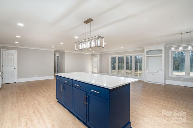 3700 Pinecrest Drive, Gastonia, NC 28056