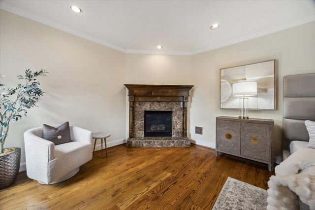 4820 Linden Street, Bellaire, TX 77401