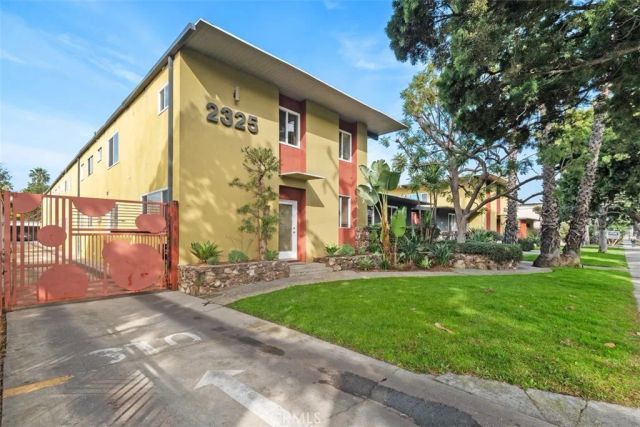 2325 Kansas Avenue 7, Santa Monica, CA 90404