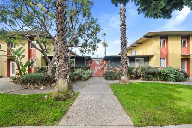 2325 Kansas Avenue 7, Santa Monica, CA 90404