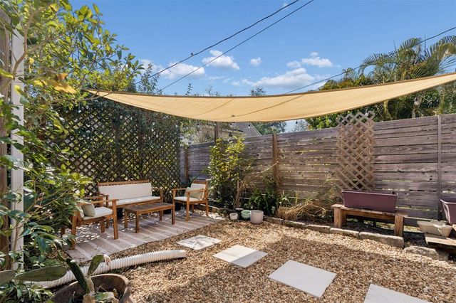 2517 3RD AVENUE N, St Petersburg, FL 33713