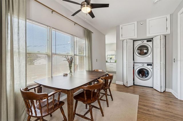 2517 3RD AVENUE N, St Petersburg, FL 33713