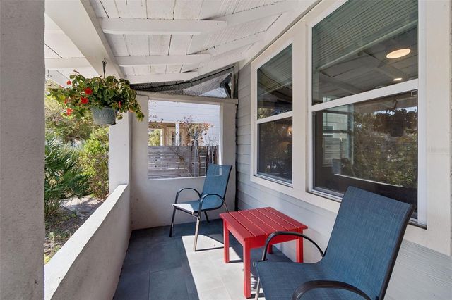 2517 3RD AVENUE N, St Petersburg, FL 33713