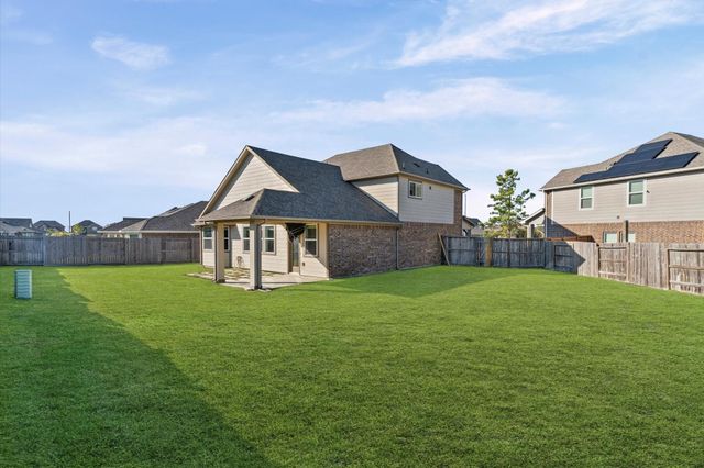 2450 Bear Creek Drive, Rosharon, TX 77583