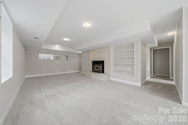 4041 4th Street Court NW, Hickory, NC 28601