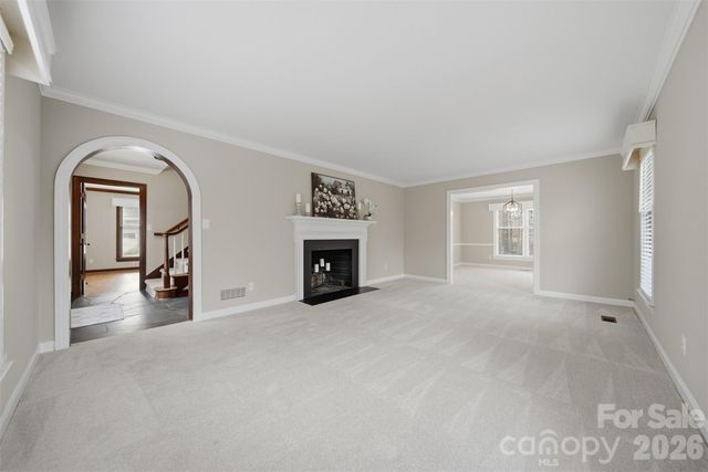 4041 4th Street Court NW, Hickory, NC 28601