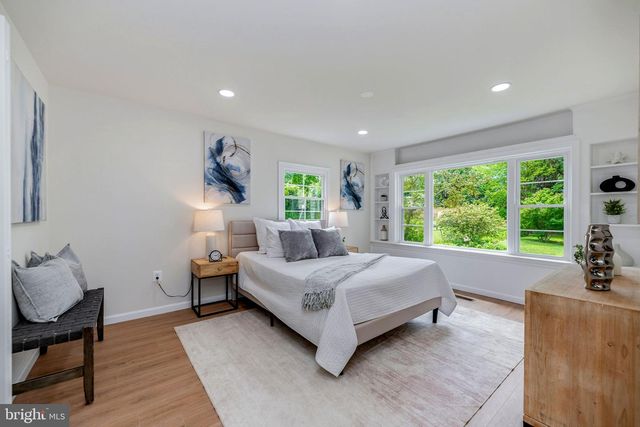 3310 UNIVERSITY BLVD W, Kensington, MD 20895