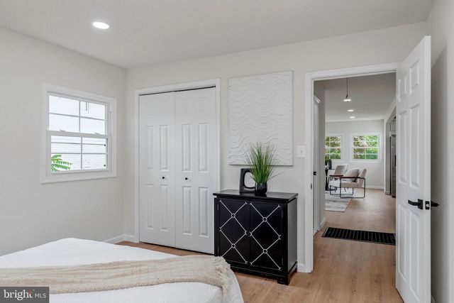 3310 UNIVERSITY BLVD W, Kensington, MD 20895