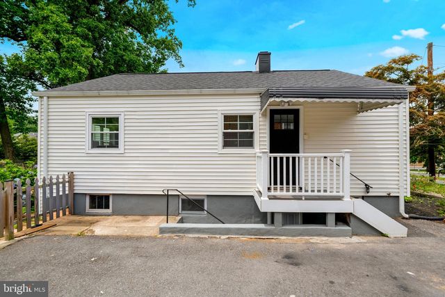 3310 UNIVERSITY BLVD W, Kensington, MD 20895