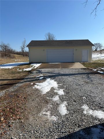 868 N Main Street, Cave Springs, AR 72718