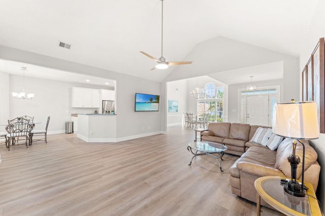 515 Sea Island Way, North Myrtle Beach, SC 29582