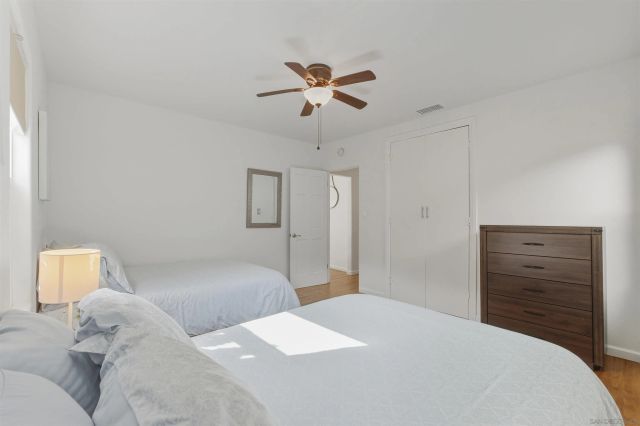 1066-68 Emerald St, San Diego, CA 92109