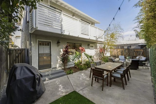 1066-68 Emerald St, San Diego, CA 92109