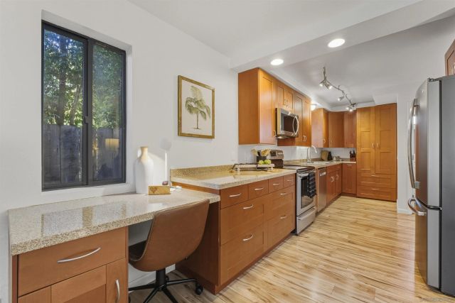 1066-68 Emerald St, San Diego, CA 92109