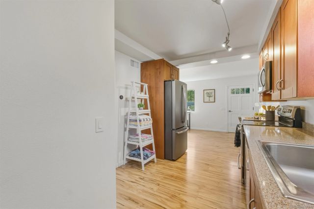 1066-68 Emerald St, San Diego, CA 92109