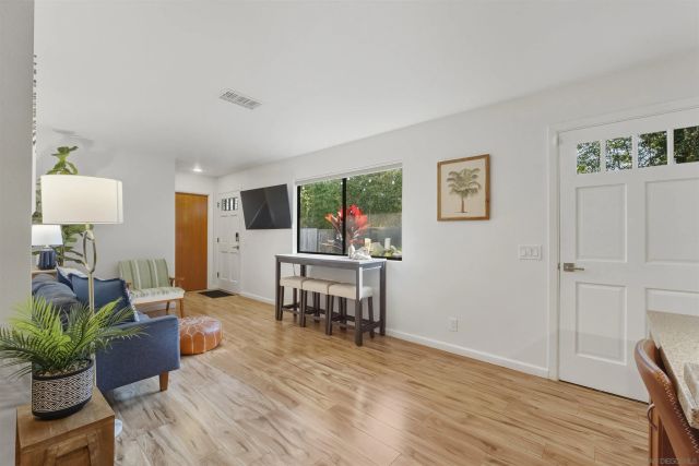 1066-68 Emerald St, San Diego, CA 92109