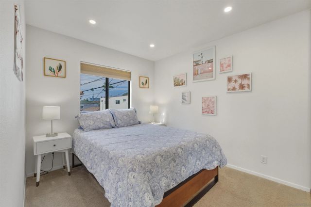 1066-68 Emerald St, San Diego, CA 92109