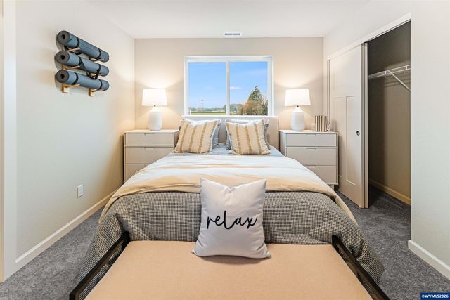 1455 Logan Pkw SE, Albany, OR 97322