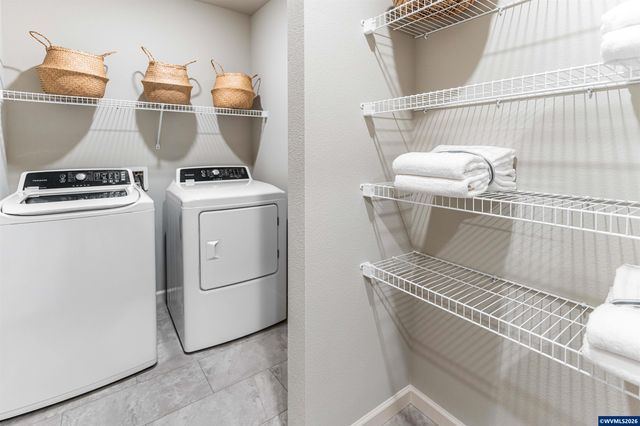 1455 Logan Pkw SE, Albany, OR 97322