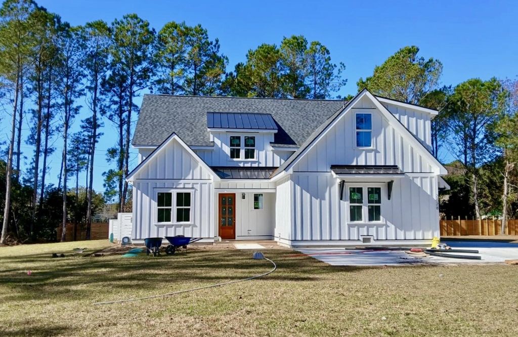 2828 River Road, Johns Island, SC 29455