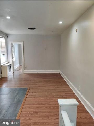 5731 N 12TH ST, Philadelphia, PA 19141