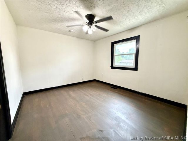 210 Mitchell Street, Henryville, IN 47126