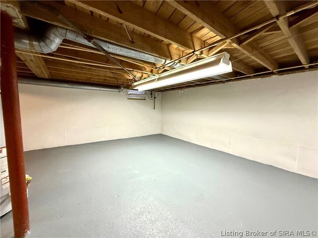 210 Mitchell Street, Henryville, IN 47126
