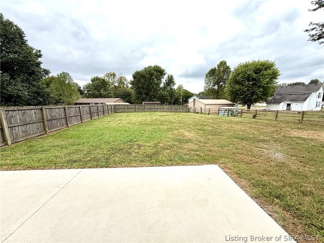 210 Mitchell Street, Henryville, IN 47126