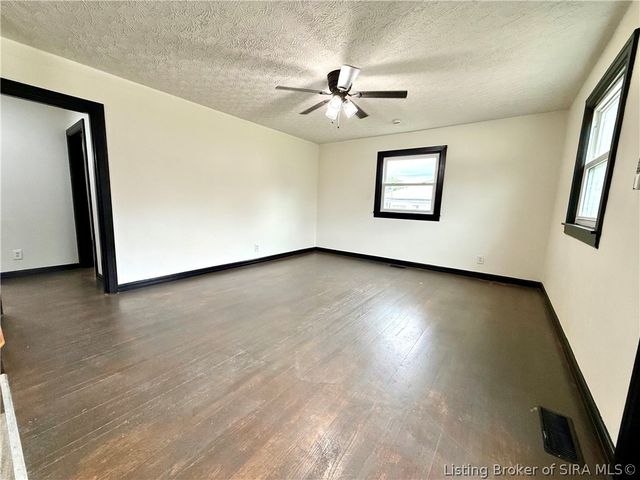 210 Mitchell Street, Henryville, IN 47126