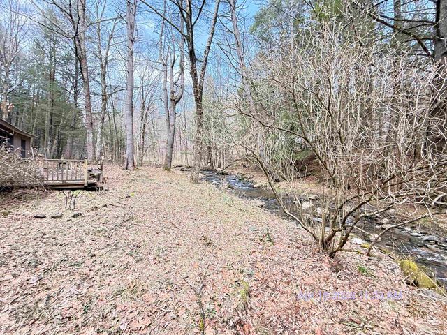 2390 Morse Brook Road, Putney, VT 05346
