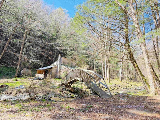 2390 Morse Brook Road, Putney, VT 05346