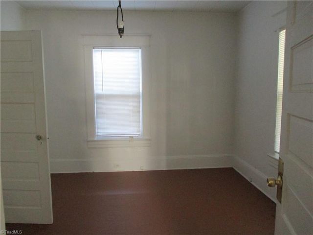 326 Louise Avenue, High Point, NC 27262