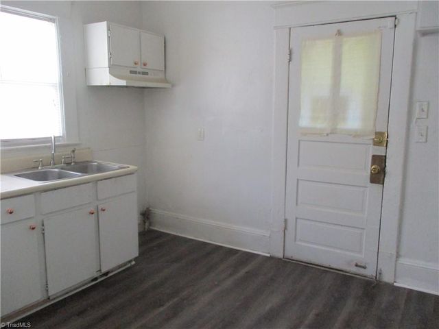 326 Louise Avenue, High Point, NC 27262