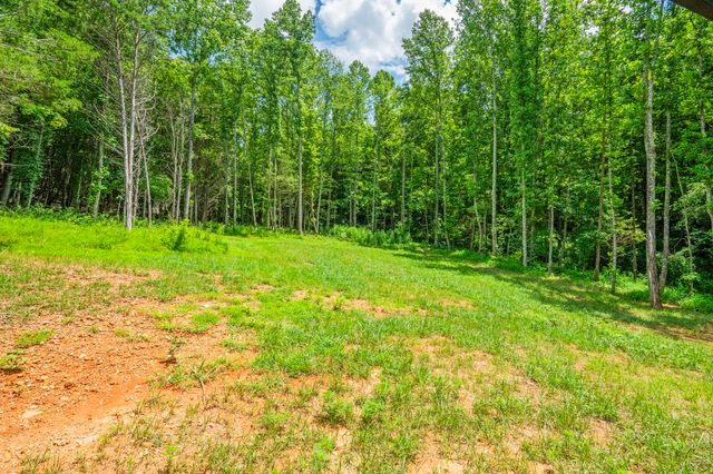 1068 Carl Perry Rd, Ashland City, TN 37015